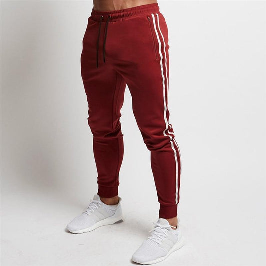 Sports pants with stripes